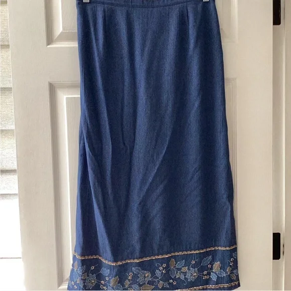 Alfred Dunner Blue Floral Maxi Skirt - Picture 4 of 6